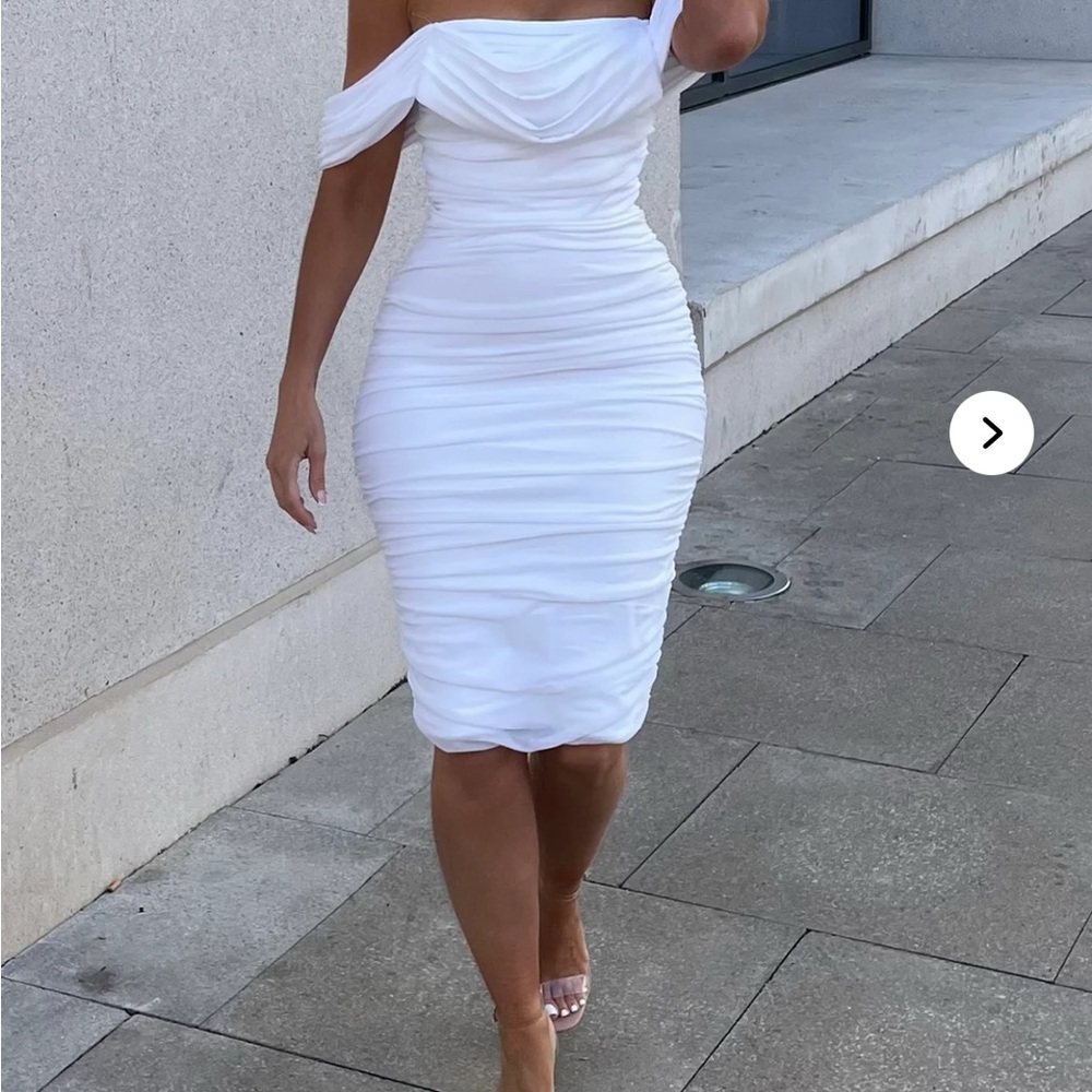 WHITE BANDAGE MIDI DRESS ‼️